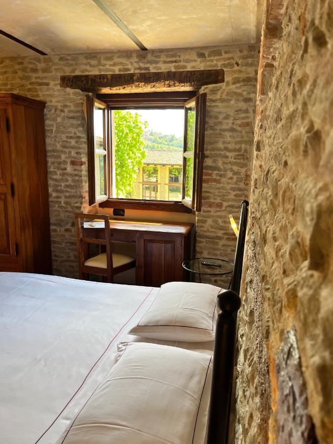 Relais Montemarino Hotell Borgomale Exteriör bild